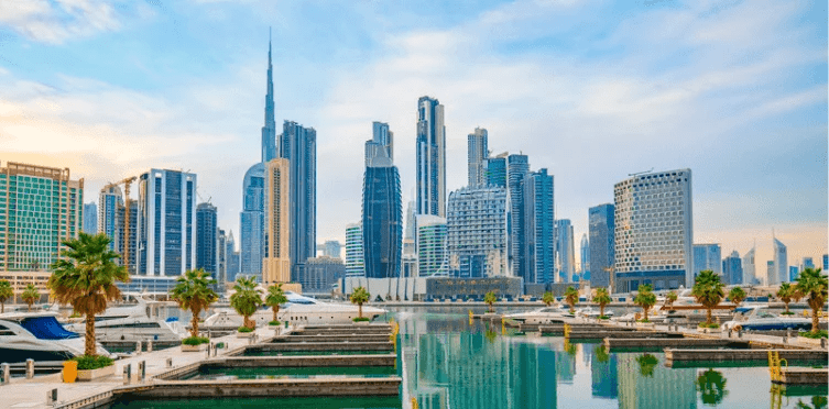 通过在阿联酋设立自由区公司加速您的业务发展