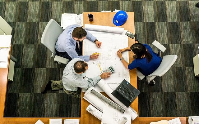 Who Must File a VAT Return in UAE?
