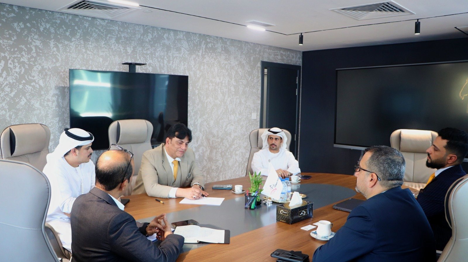 Meeting of Tulpar Global Taxation CEO Mr. Ezat Alnajm with Turkish Business Council in UAE President and ASTI Academy CEO.