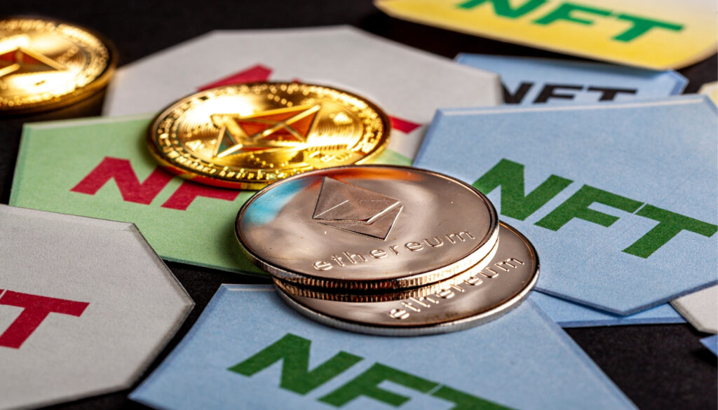 Difference-Between-Tokenized-Assets-and-Traditional-Investment-in-UAE